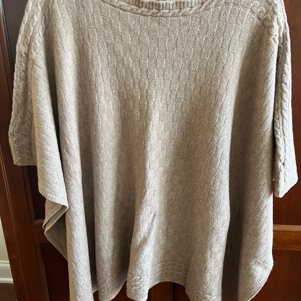 Sweater poncho